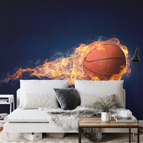 Papier peint photo Ballon de basket brûlant - Papier peint non tissé - 416  x 254 cm