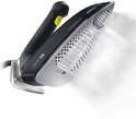 Zwart Braun CareStyle 3 strijkijzer met gele knop, geeft stoom af. 'FreeGlide 3D' en 'Braun' logo's zichtbaar.