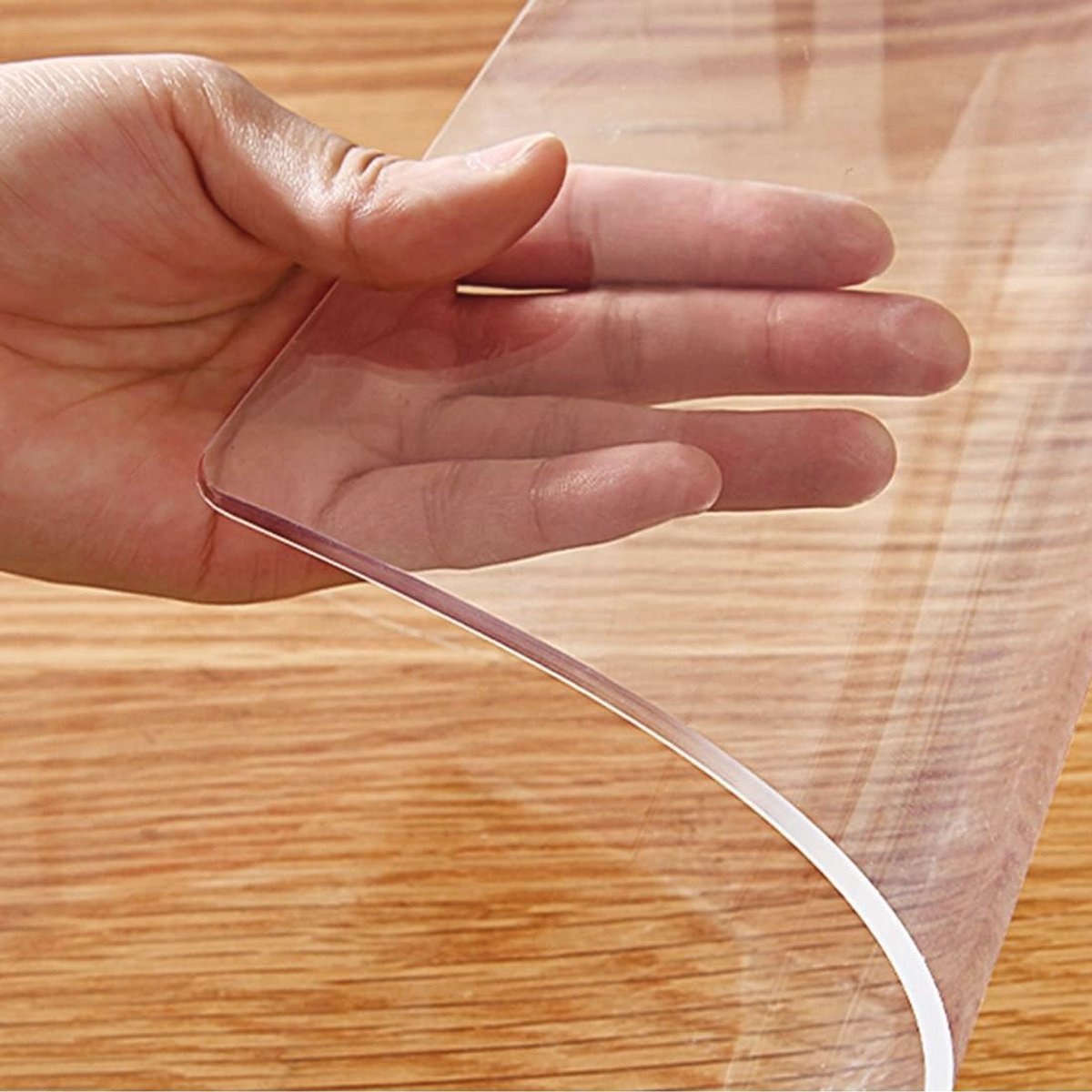 Transparante tafelbeschermer van PVC - waterdichte en krasbestendige bescherming voor houten meubels
