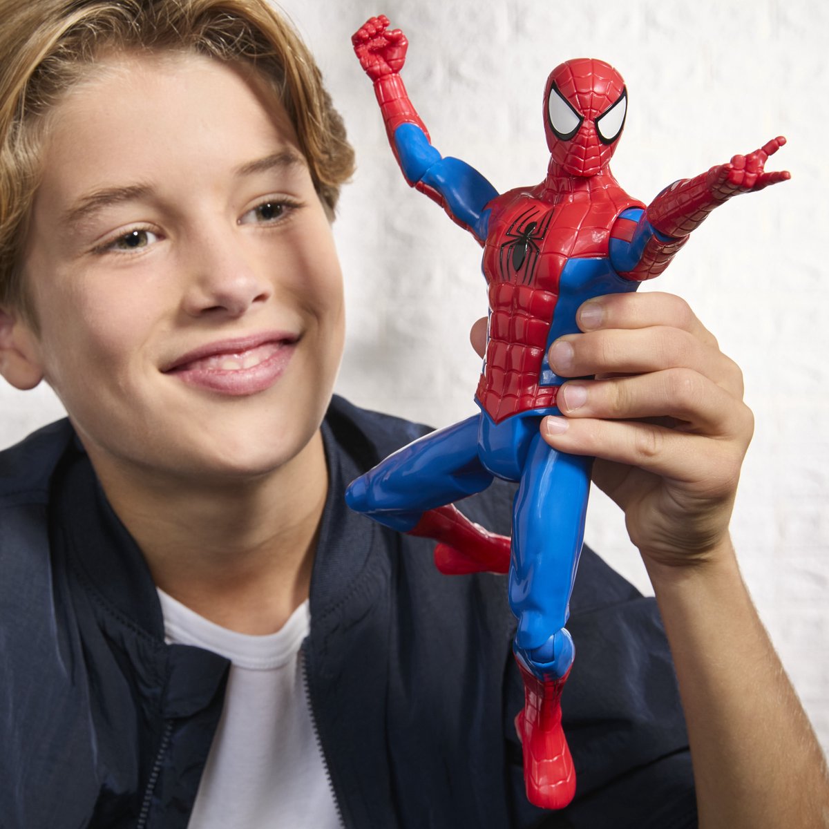 Hasbro Spider-Man actiefiguur rood blauw klassiek 30 cm speelgoed. — afbeelding 8