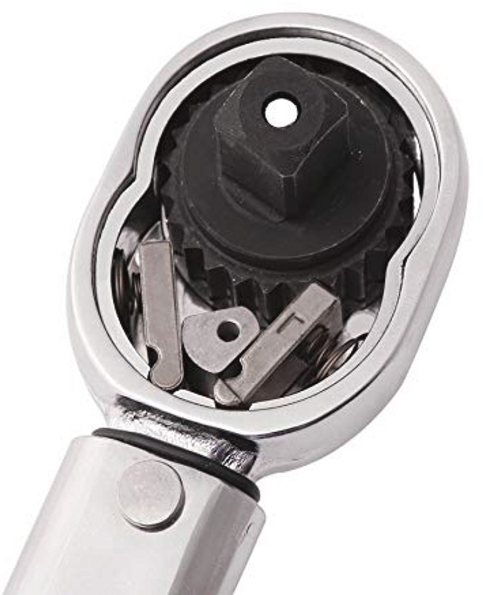 Momentsleutel 28-210Nm met Verlengstang en Sockets 17, 19, 21mm