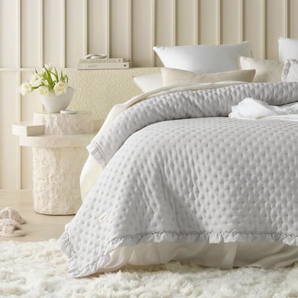 Elegante Lichtgrijze Sprei 220 x 240 cm - Veelzijdige Woondeken als Bedsprei of Banksprei