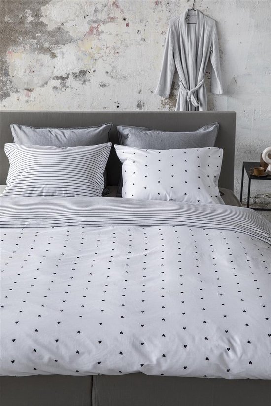 Vtwonen Striped Love dekbedovertrek - Lits-Jumeaux - 240x200/220 - Wit