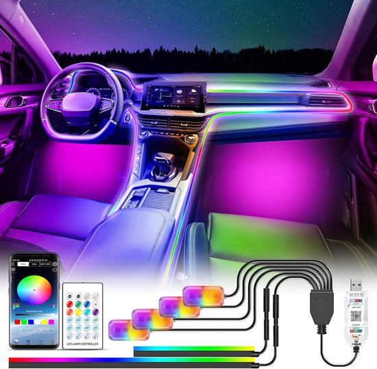 Auto-interieur met sfeerverlichting, paars, groen en rood. Toont LED-strips, controllers en USB-connector.