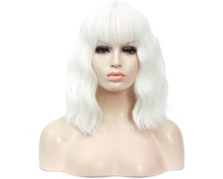 KIMU® Luxe Wit Pruik Schouderlengte - Rechte Pony Krullen - Ouderdom Oudjes Bejaarden Halloween