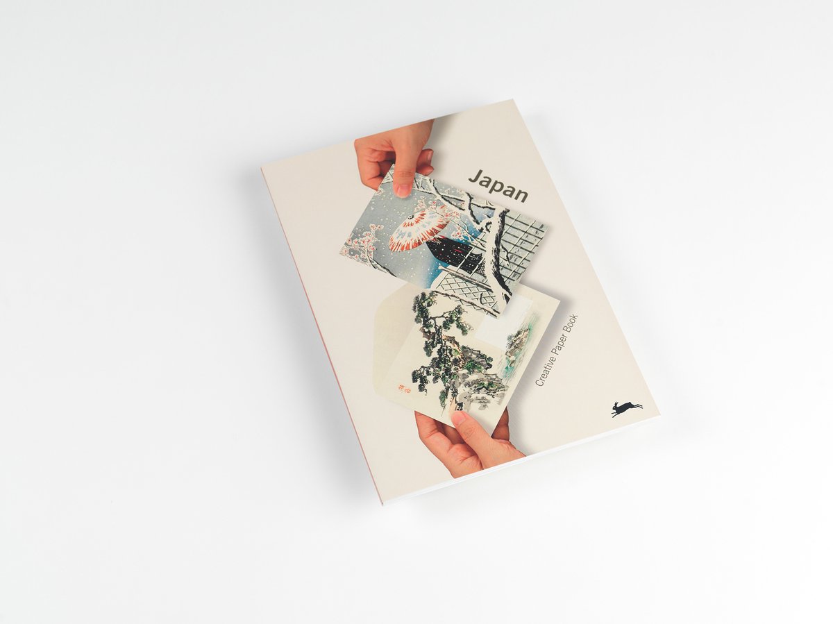 Creatief Papieren Boek Japan, met Japanse prenten van sneeuw en bomen.
