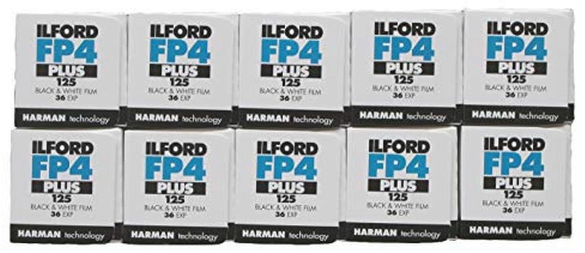 Zwart-wit film FP4+, 36 opnames, multipack met 10 stuks