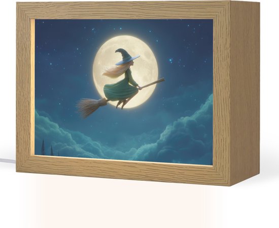 Nachtlampje 20x15 cm - Kinder lampje - Heks - Volle maan - Sterrenhemel - Tafellamp kinderkamer - Slaapkamer lamp - Bedlamp kinderen - Kinderlampje stopcontact - Wandlamp babykamer - Nachtlampjes