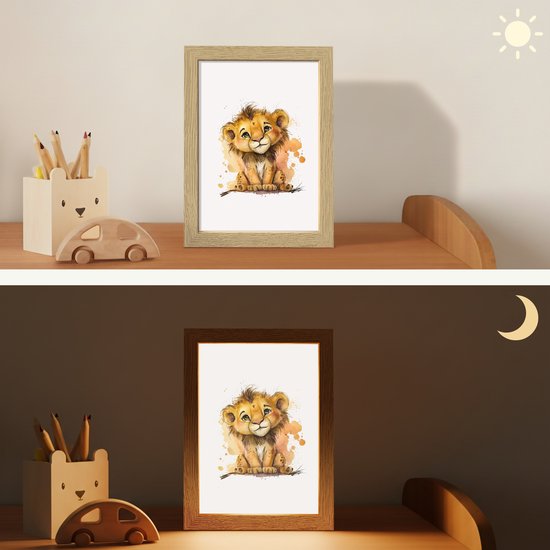 Nachtlampje 15x20 cm - Kinder lamp - Leeuw - Waterverf - Bruin - Dieren - Meisjes - Jongens - Tafellamp kinderkamer - Slaapkamer lamp - Bedlamp kinderen - Kinderlampje stopcontact - Wandlamp babykamer - Nachtlampjes van Merkloos — afbeelding 4