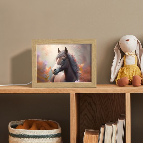 Nachtlampje 20x15 cm - Kinder lamp - Paard - Bloemen - Natuur - Paars - Dieren - Tafellamp kinderkamer - Slaapkamer lamp - Bedlamp kinderen - Kinderlampje stopcontact - Wandlamp babykamer - Nachtlampjes van Merkloos — afbeelding 3