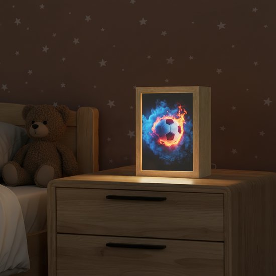 Nachtlampje 15x20 cm - Kinder lampje - Voetbal - Vuur - IJs - Blauw - Tafellamp kinderkamer - Slaapkamer lamp - Bedlamp kinderen - Kinderlampje stopcontact - Wandlamp babykamer - Nachtlampjes van OnlyWow — afbeelding 2