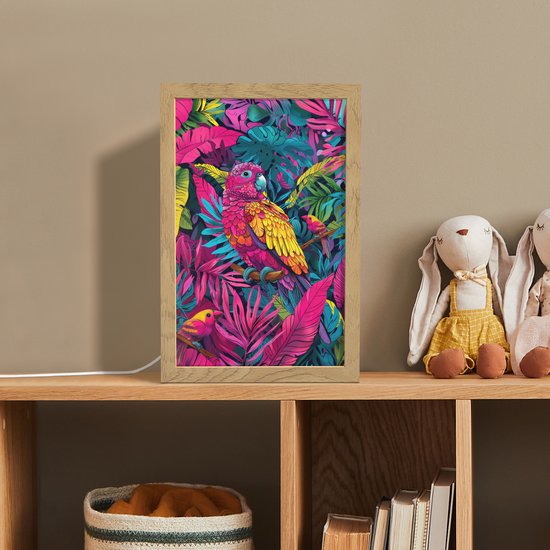 Nachtlampje 20x30 cm - Kinder lampje - Papegaai - Tropisch - Jungle - Kleurrijk - Tafellamp kinderkamer - Slaapkamer lamp - Bedlamp kinderen - Kinderlampje stopcontact - Wandlamp babykamer - Nachtlampjes van Merkloos — afbeelding 3