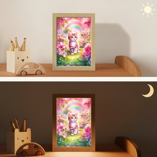 Nachtlampje 15x20 cm - Kinder lampje - Kitten - Roze - Kat - Regenboog - Bloemen - Tafellamp kinderkamer - Slaapkamer lamp - Bedlamp kinderen - Kinderlampje stopcontact - Wandlamp babykamer - Nachtlampjes van Merkloos — afbeelding 4