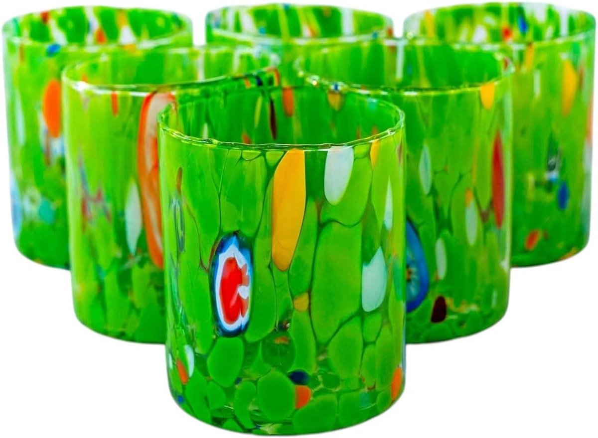 Set van 6 Mondgeblazen Italiaanse Waterglazen, Groen, Uniek Vakmanschap