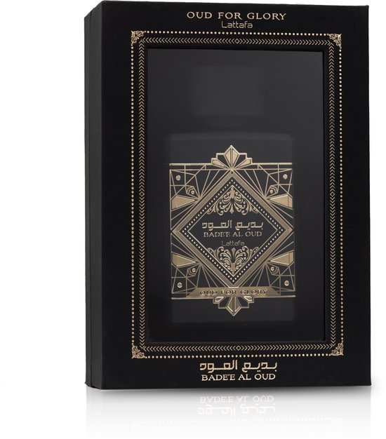 Zwarte Lattafa "Oud For Glory" "Badee Al Oud" doos met gouden geometrisch design en een venster.