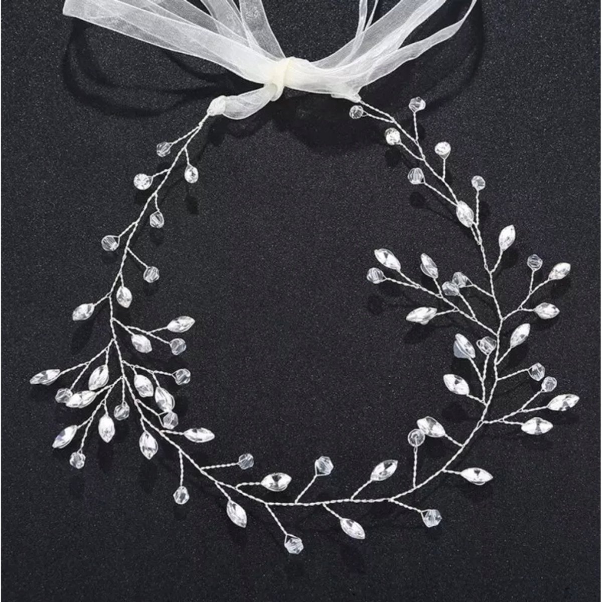 Bruidshaarband met Kristallen en Parels - 35cm