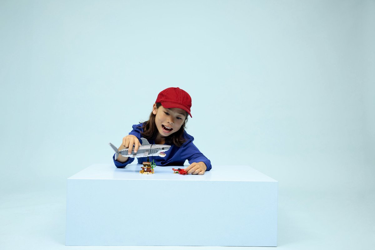 LEGO - Creator 31381 - Woeste Haai Met Schatkist – foto 6