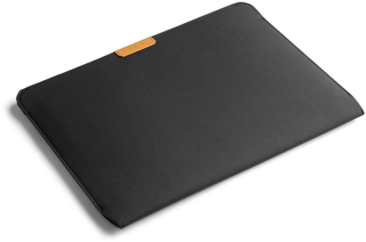 Bellroy Sleeve MacBook Pro/Air/Neo 13/14 Hoes – Gemaakt van 60% Gerecycled Polyester – Beschikbaar in Verschillende Kleuren en Materialen – Externe Afmetingen 354 × 265 × 15 mm - Zwart