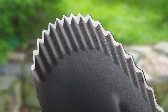 Spitse Tuinspade met Wortelzaag - 125 cm - Professionele Tuinschop voor Harde Vloeren — afbeelding 5