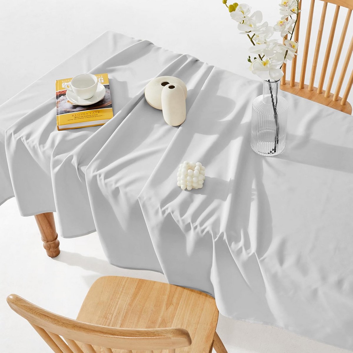 Waterproof Lichte Grijze Tafelkleed voor Binnen en Buiten - 130x160cm