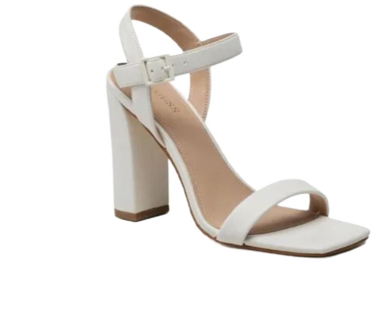 Guess Alibi Sandalen - Dames - Wit - Maat 40