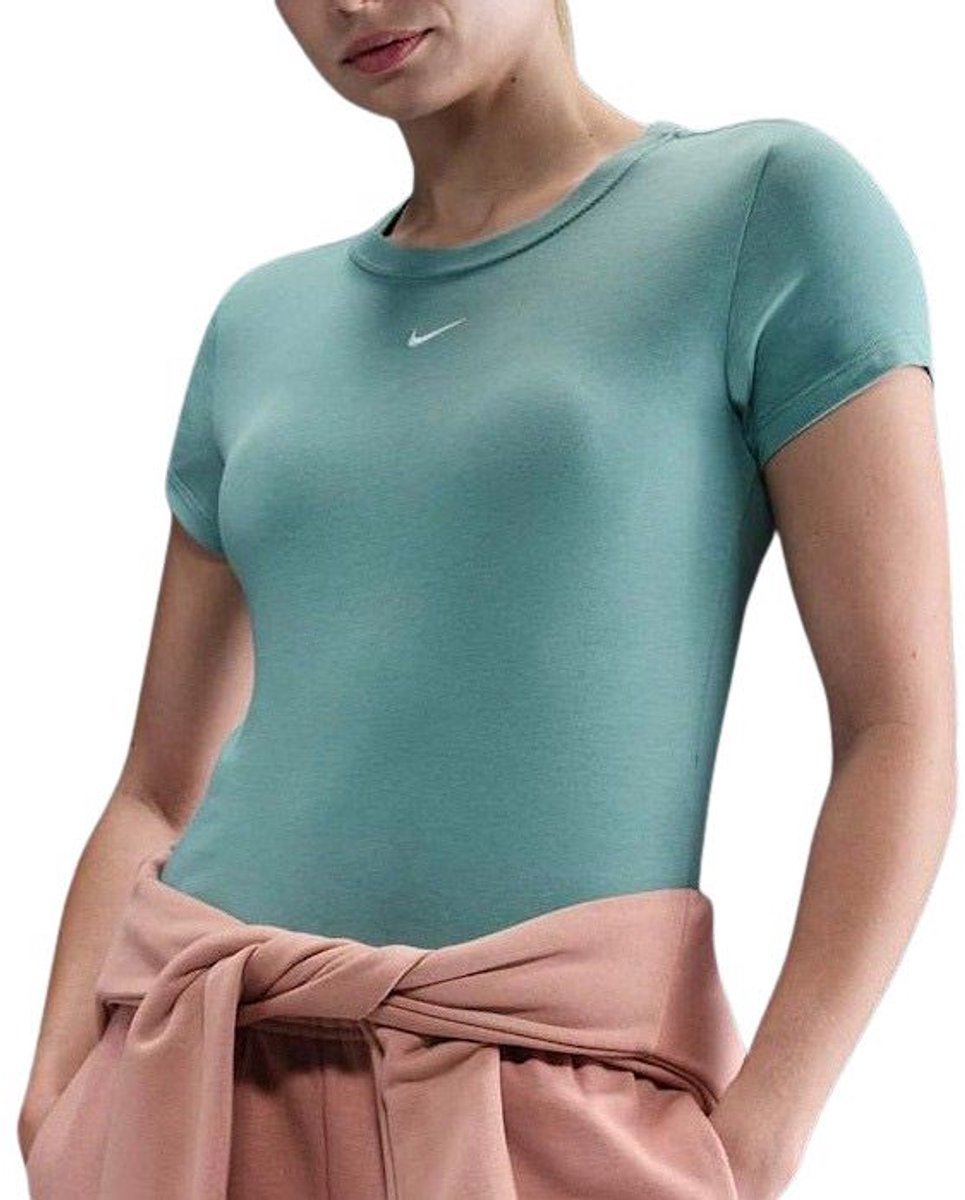 Nike Sportswear Chill Knit Shirt Dames Groen