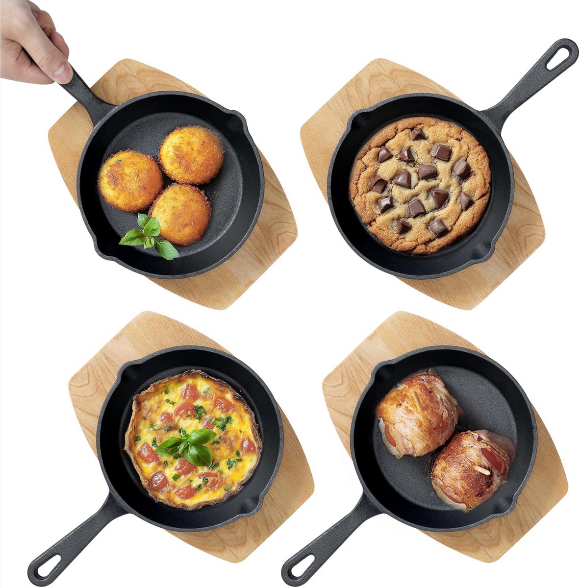 4x Mini Gietijzeren Koekenpannetjes Set - 10 cm - Inclusief Houten Onderzetters