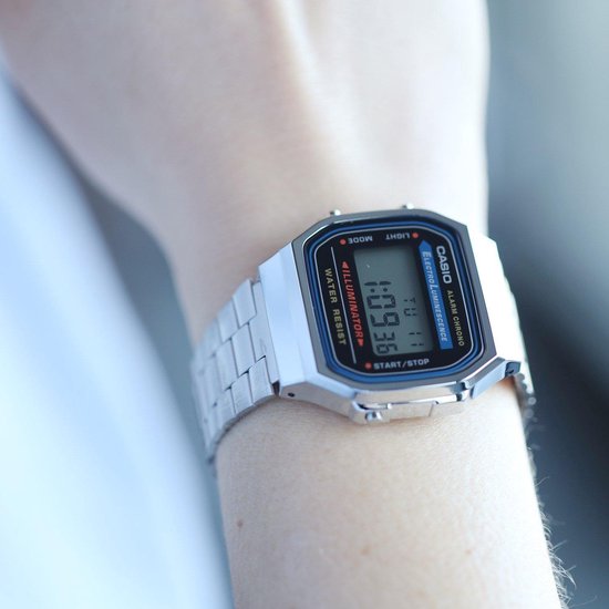 casio alarm chrono electroluminescence
