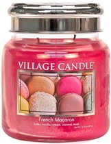 Village Candle Medium Jar Geurkaars - French Macaron