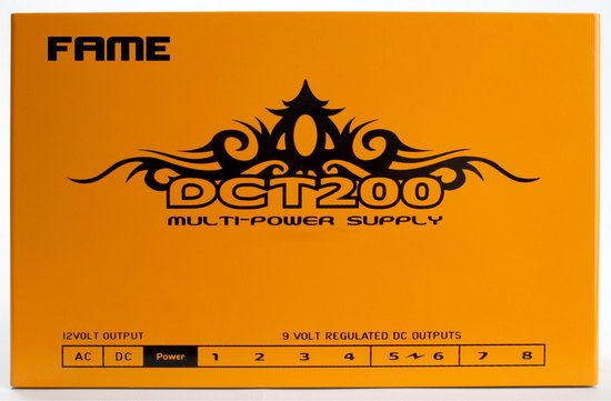 Appareil doré avec logo "FAME DCT200 MULTI-POWER SUPPLY" et 8 sorties.