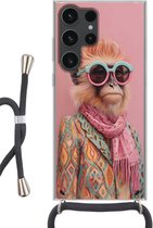 Telefoonhoesje Geschikt voor Samsung Galaxy S23 Ultra - Sjaal - Aap - Zonnebril - Jasje - Siliconen - Crossbody - Backcover met Koord - Telefoonhoesje met koord - Hoesje met touw Telefoonhoesje
