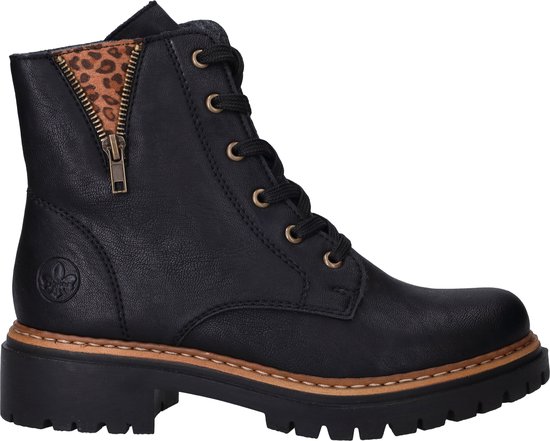Botte lacée en cuir noir avec doublure léopard, fermeture éclair et semelle à crampons épaisse.