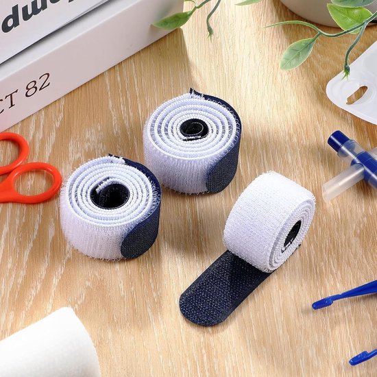 Katheter beenzakken - totale lengte 66,5 cm - urinezakje wit - riemen en katheterhouder - stabilisatieapparaat voor katheter - houder en slang voor urinezak - beentas met riem - 4 stuks van Merkloos	 — afbeelding 3