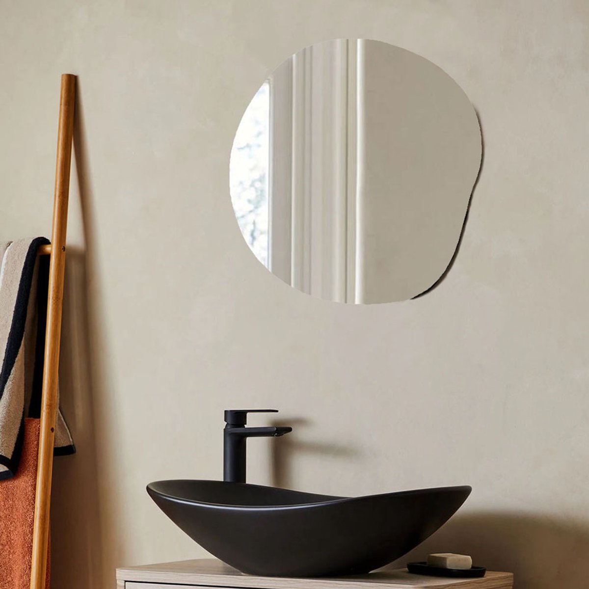 Milton & Oldbrook Wandspiegel 50 x 52 cm Terni Transparant