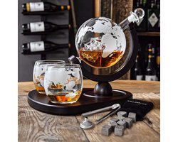 MikaMax Globe Whiskey Decanter Deluxe  - Luxe Uitvoering - Whiskey Set - Whiskey Karaf - Whiskey Glazen - Whiskey Karaf - Incl. 2 Whiskey Glazen en Whiskey Stones - 900 ML
