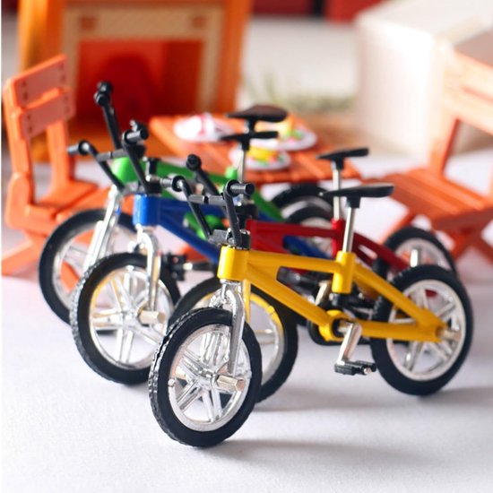 Mini Alliage Finger Bikes, Mini Modèle De Vélo Ornement Modèle De Course Vélo De Montagne Doigt Vélo DIY Modèle De Vélo Ornement Jouet Cadeau D'Anniversaire Pour Les Garçons Filles Moto Amateurs