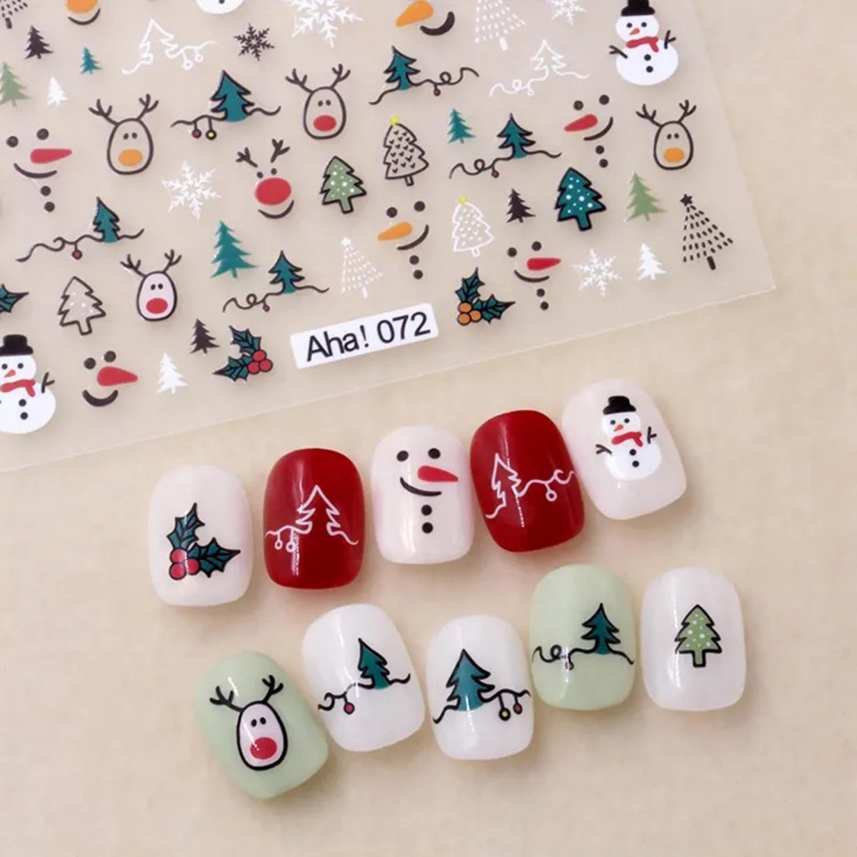 8 vellen Kerst nagelstickers voor kinderen
