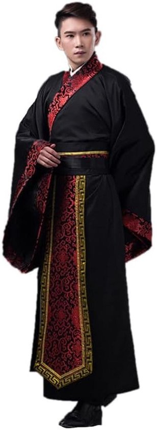 Man in zwart Hanfu-kostuum met rode en gouden versieringen, gedragen met een goudkleurige ceintuur.