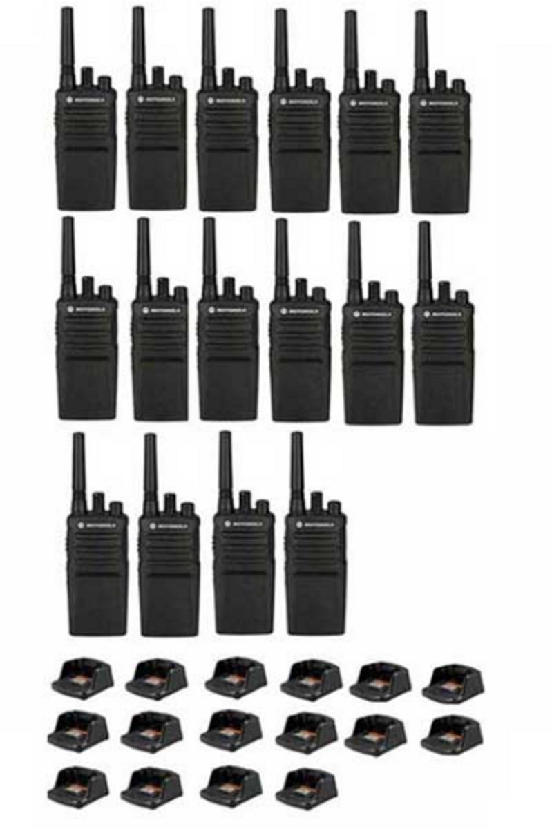 Set van 16 Motorola XT420 UHF IP55 PMR446 Portofoon met laders
