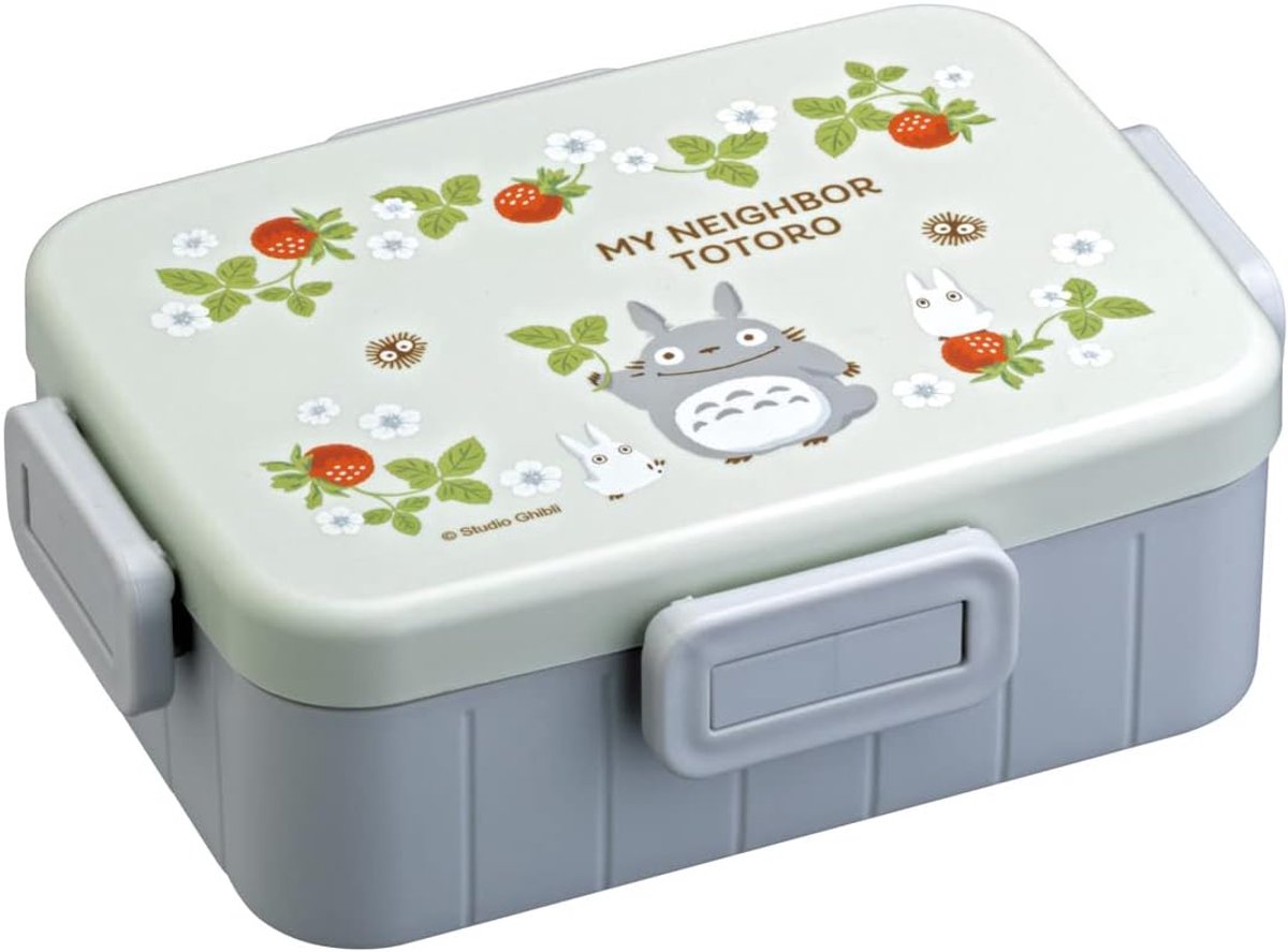 Japanse Houten Lunchtrommel met Aardbeien Motief, 650 ML, Antibacterieel