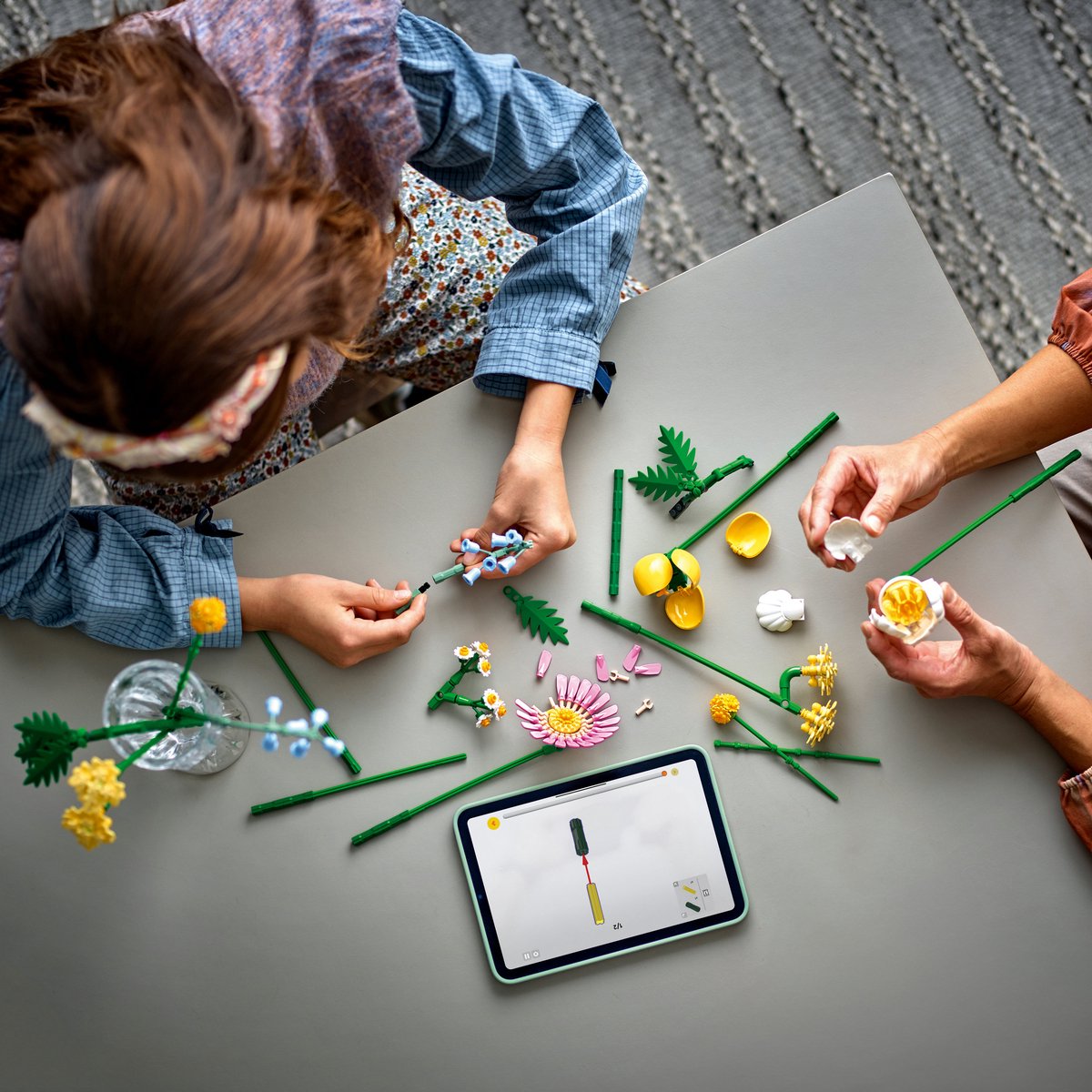 LEGO Botanicals Petite Sunny Bouquet - 10347 – foto 5