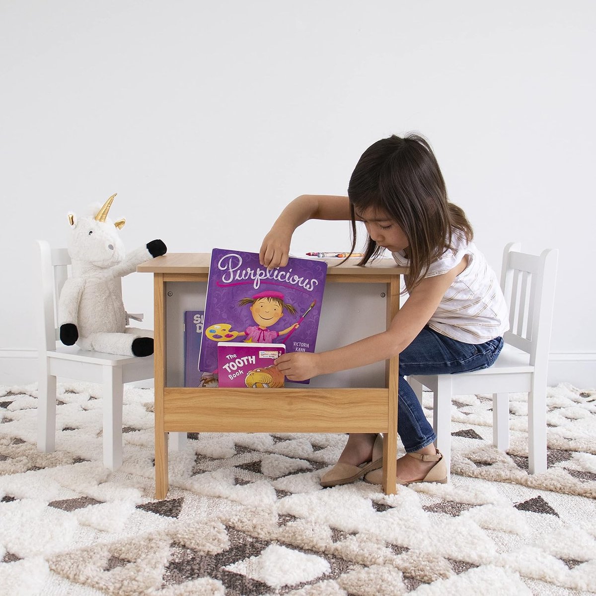 Houten Kindertafel met 2 Stoelen en Boekopberger - Naturel