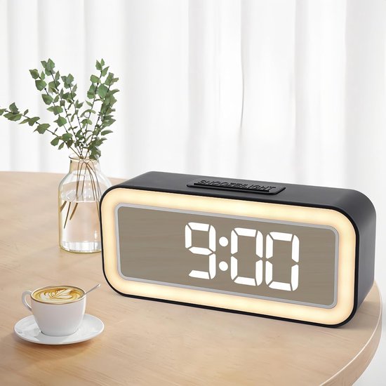 Nachtlampje met Digitale Wekker en LED Spiegel - Instelbare Helderheid, Dubbel Alarm en Snooze Functie voor Slaapkamer van Merkloos — afbeelding 2