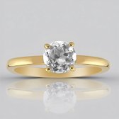 Gouden ring met een grote, heldere witte steen en een gladde band.