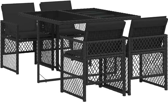 Ensemble de jardin noir en polyrésine tressée avec quatre chaises avec coussins autour d'une table avec plateau en verre.