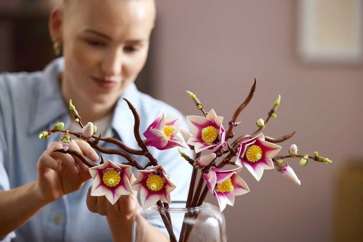 LEGO Botanicals Magnoliatakken - 11510 – foto 2