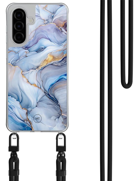 Coque de téléphone avec motif marbre violet et doré, côtés transparents et cordon noir.