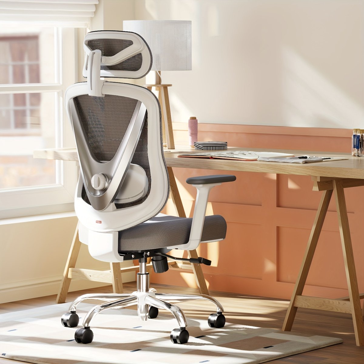 Ergonomische bureaustoel met V-vormige rugleuning, 360° draaibaar