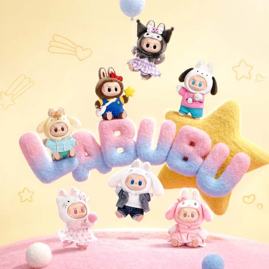 Groep van zeven Labubu speelgoedfiguren in Sanrio kostuums, met de tekst 'LABUBU' op de achtergrond.