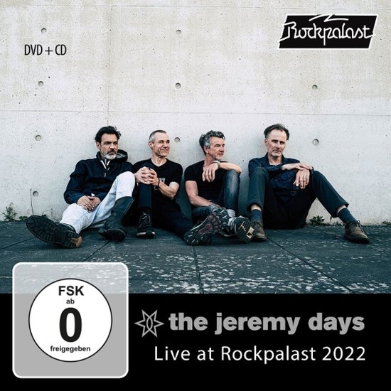 DVD+CD van The Jeremy Days Live at Rockpalast 2022. Vier mannen zitten op de grond.